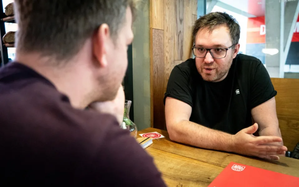 Skripta Vysoké školy života? Určitě nebyla myšlena elitářsky, říká autor Pavel Fuksa