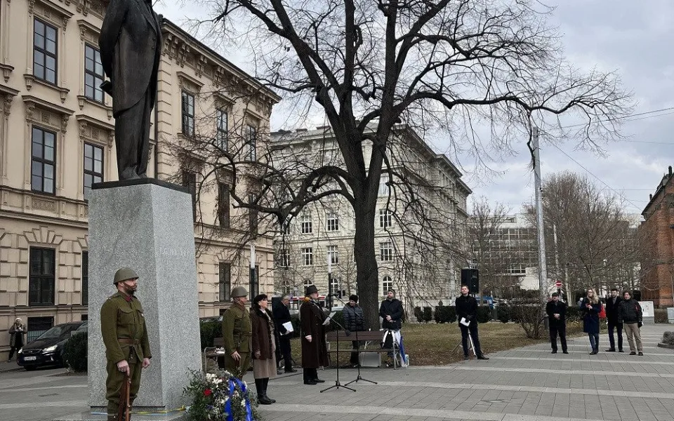 Jižní Morava vzpomíná na slavného rodáka. Prezident Masaryk se narodil před 172 lety.