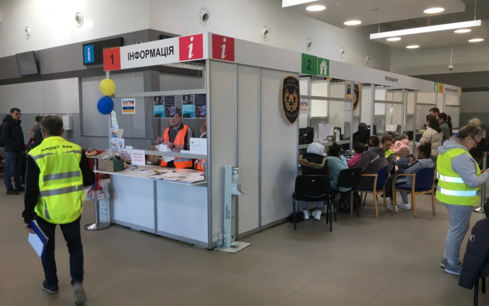 Uprchlické centrum funguje týden. Stihlo odbavit už přes čtyři tisíce lidí