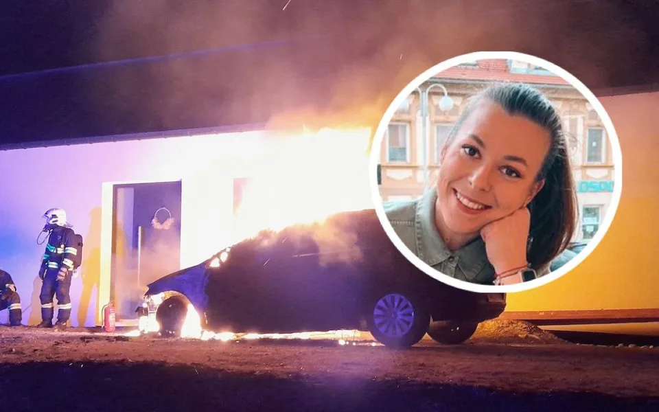 Útok na známou youtuberku. Uprostřed noci jí u domu v Kunraticích zapálili auto.
