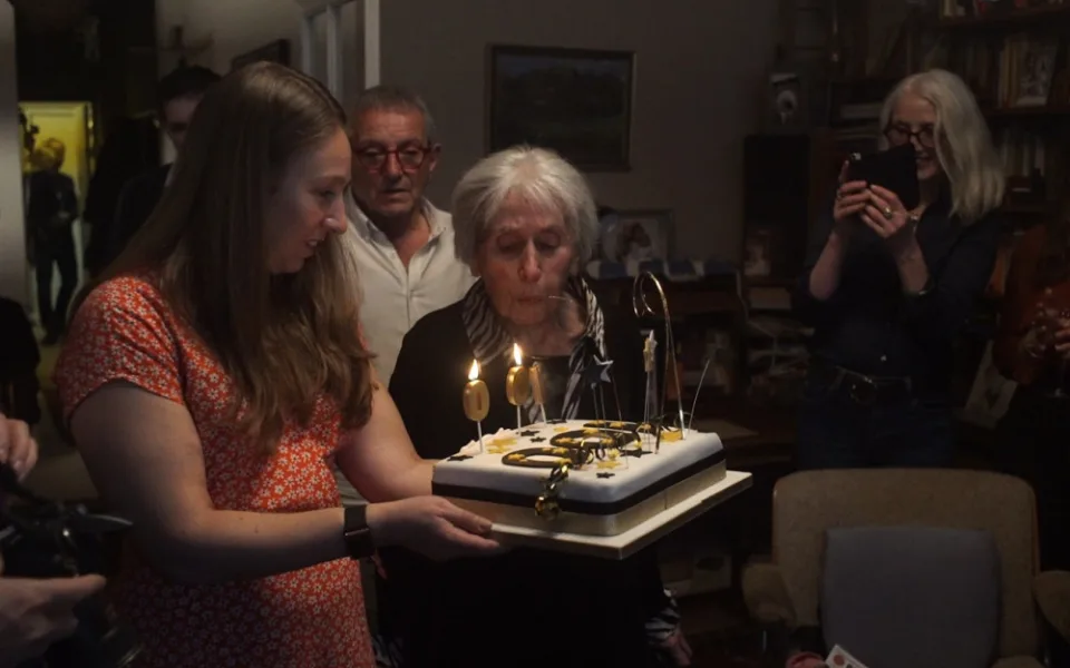 Přežila Osvětim i pochod smrti, Zdenka Fantlová oslavila 100. narozeniny.