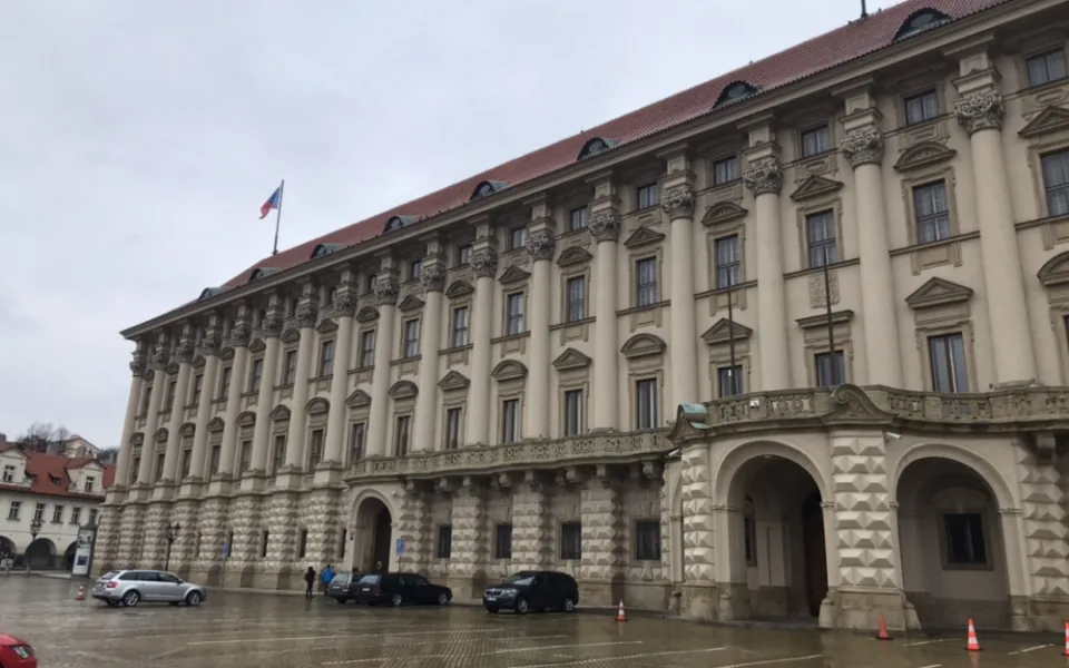 size4-16193634549832-241-cerninsky-palac-je-mistem-nevyjasneneho-umrti-jana-masaryka-i-sidlem-ministerstva-zahranicnich-veci