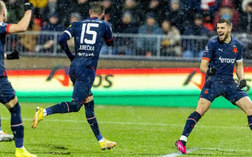 Slavia zvítězila 2:1
