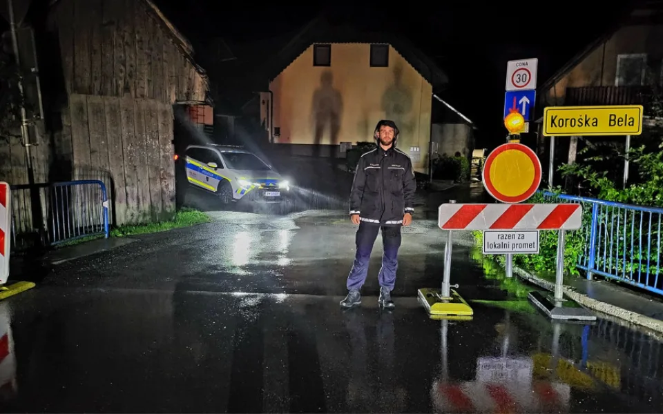 Ambasáda v Lublani v kontaktu s pěti Čechy, kteří se teď nedostanou z ubytování.