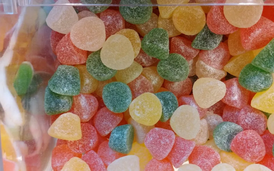 size4-17066128656117-239-sweets-853061-1280