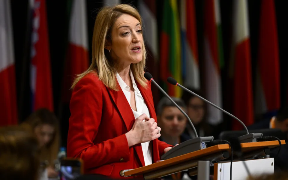 Živě: Roberta Metsolaová na VŠE 