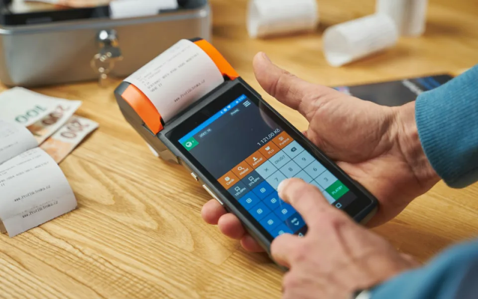 Do Sdružení pro digitální účtenky vstoupila Visa a další hráči