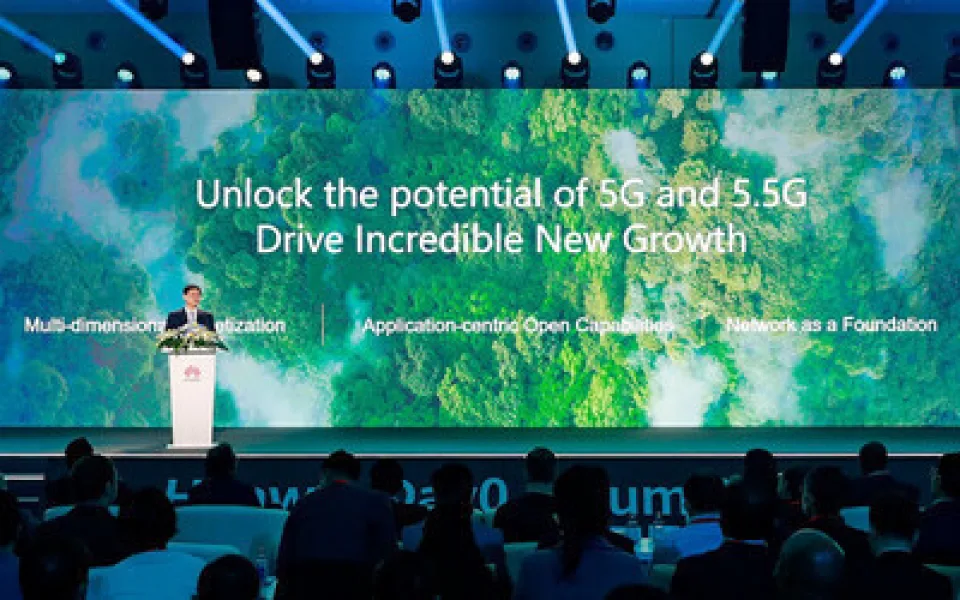 Li Peng ze společnosti Huawei: Uvolnění nového růstu v oblasti 5G a počátek komercializace 5.5G