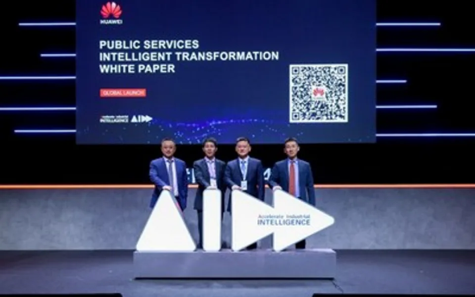 Společnost Huawei vydala bílé knihy, které mají za cíl urychlení inteligentní transformace veřejných služeb
