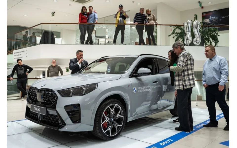 Nové BMW X2 přichází se širokou nabídkou pohonných jednotek. Jako první ho vyzkoušeli zákazníci inveltu!