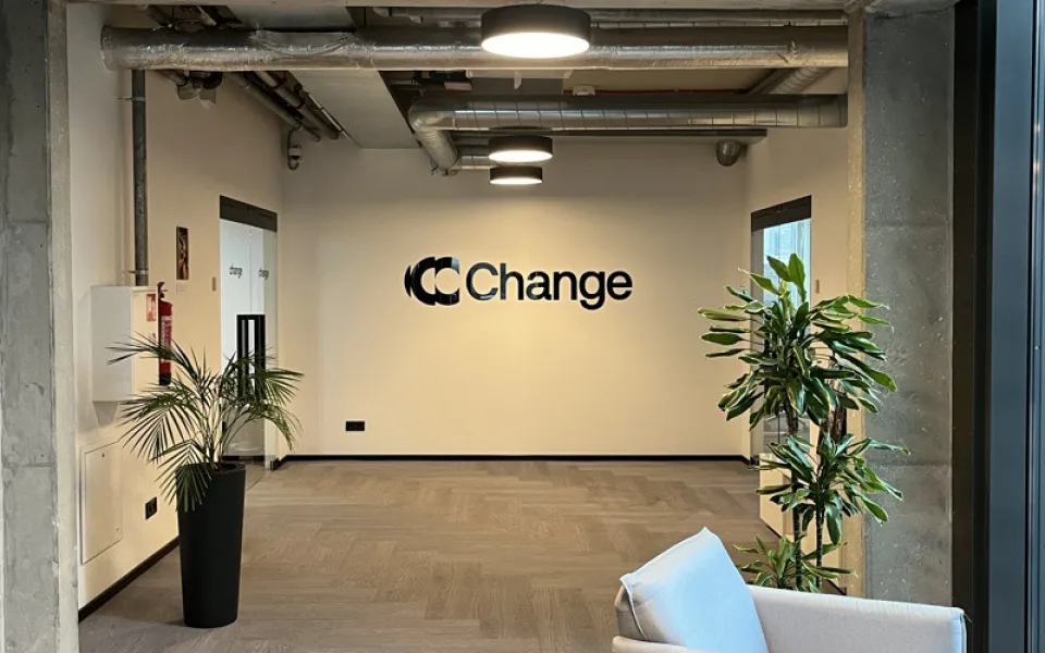Investiční aplikace Change ve spolupráci s Interactive Brokers nabídne nejlepší podmínky na trhu globálního investování
