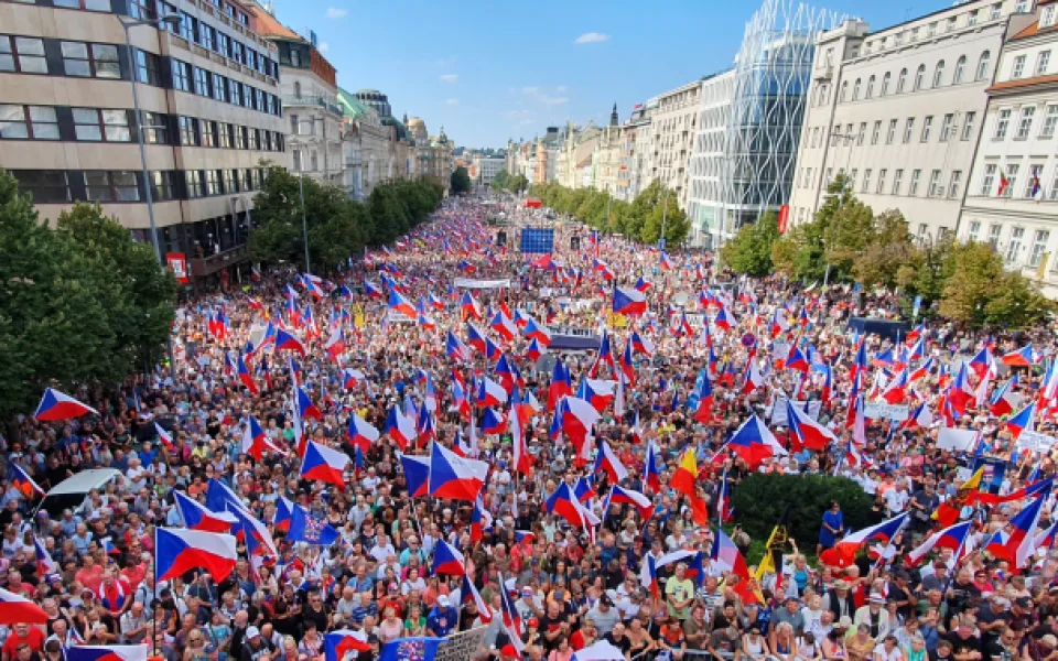 Živě: Demonstrace "Za Českou republiku"