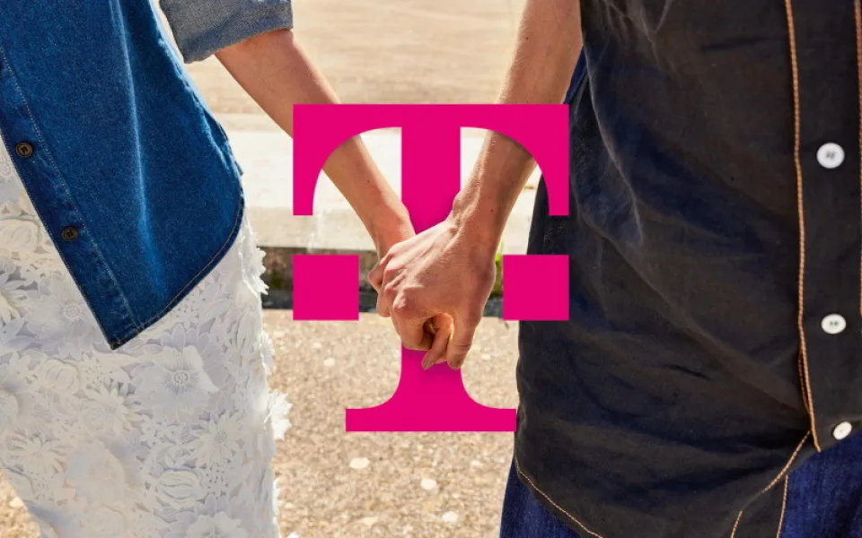 T-Mobile slaví s neziskovkami. Jeho Digitální Akademie už 10 let připravuje neziskový sektor na digitální výzvy 21. století, s Charitou ČR spolupracuje 20 let