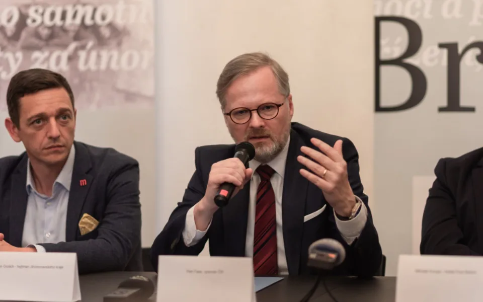 Fiala a Lipavský zmínili v gratulaci Pellegrinimu pokračování dobrých vztahů.