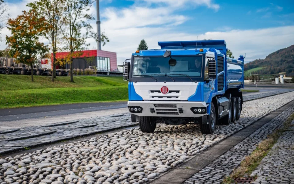 Kopřivnická Tatra získala dotaci na vývoj nákladního bateriového elektromobilu