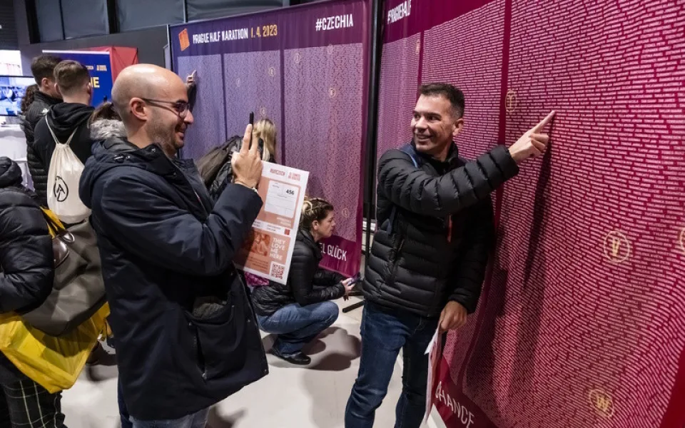 Svátek všech běžců veletrh Marathon Expo Na Výstavišti opět nabídne špičkové sportovní vybavení. Maratonský víkend zakončí Prague International Marathon 2024