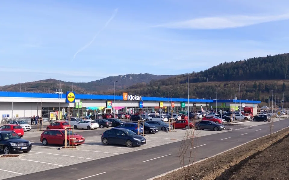 Boom retail parků v menších městech startuje. Mezinárodní stavební skupina HSF System postavila tři nová centra v Česku a na Slovensku
