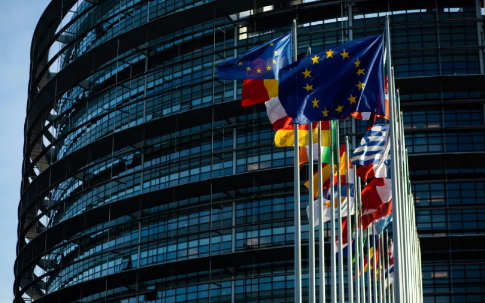 Živě: Výsledky druhého průzkumu Ipsos k volbám do EP  