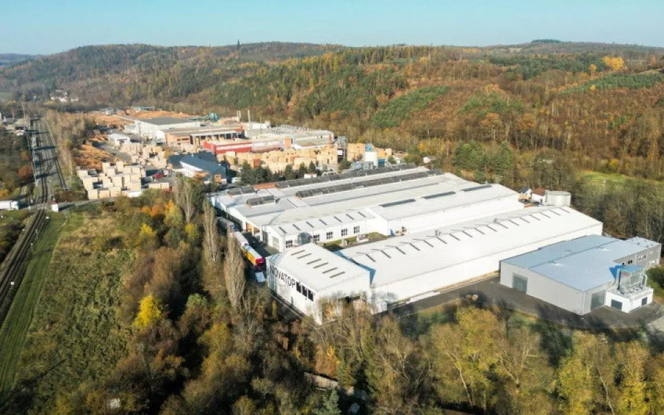 NOVATOP rozšířil výrobní portfolio o standardní CLT pro vícepodlažní dřevostavby