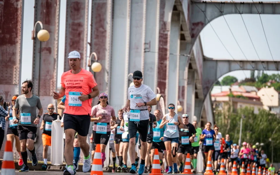 S ČEZ RunTour poběží v Ústí nad Labem olympionička, lyžaři i tisíce rekreačních běžců