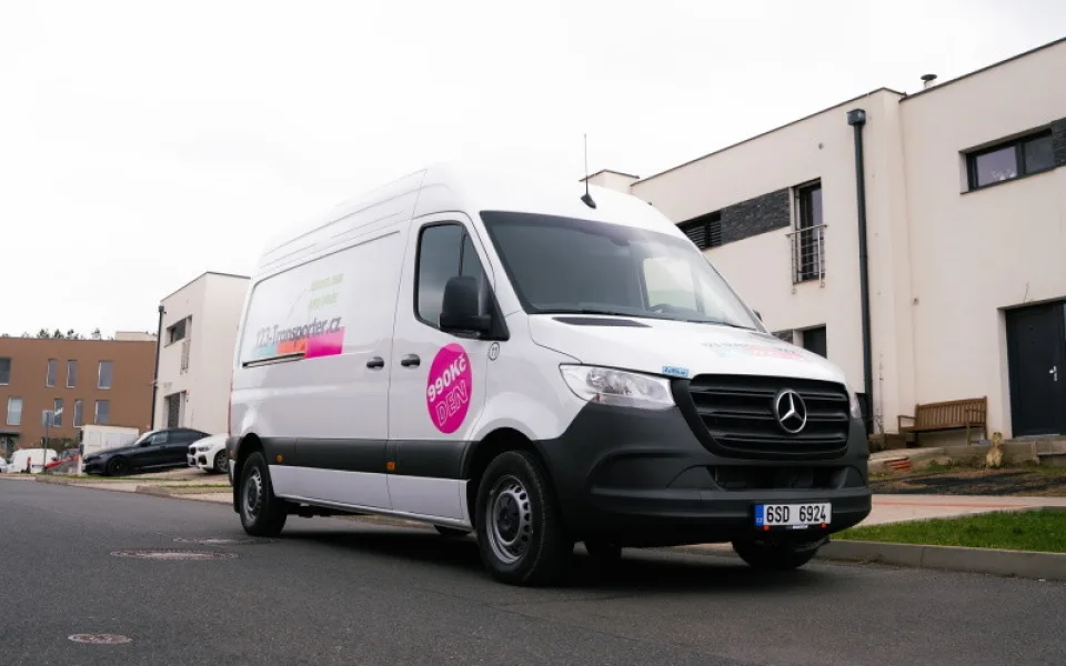 Expanze na český trh probíhá podle plánu: 123 Shared Mobility Czechia dosáhla plánovaného počtu dodávek s předstihem