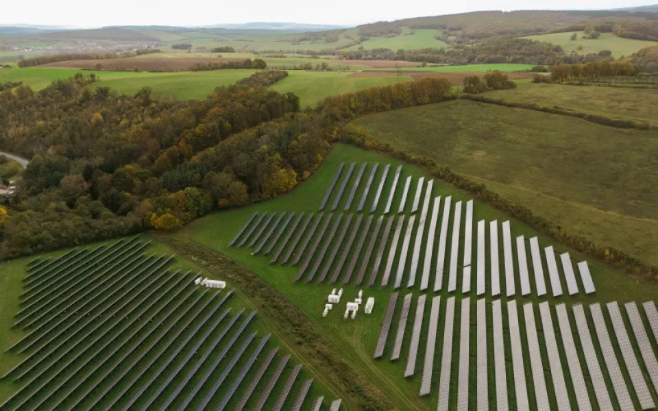 BENTELER a Enery uzavírají desetileté partnerství v oblasti zelené energie