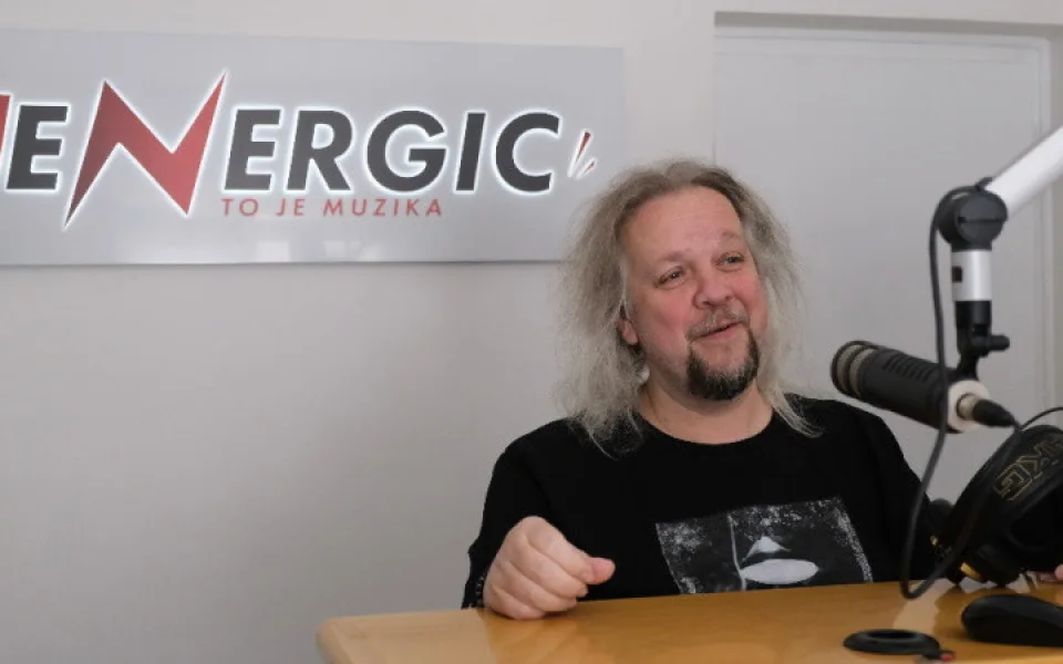 Nová ranní a odpolední show Nakopávač Štěpo a Roman. MEDIASHOW Radio ENERGIC prodává reklamu