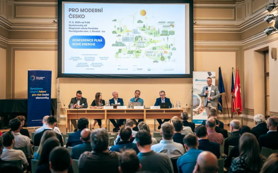Pardubický kraj hostil roadshow Pro moderní Česko