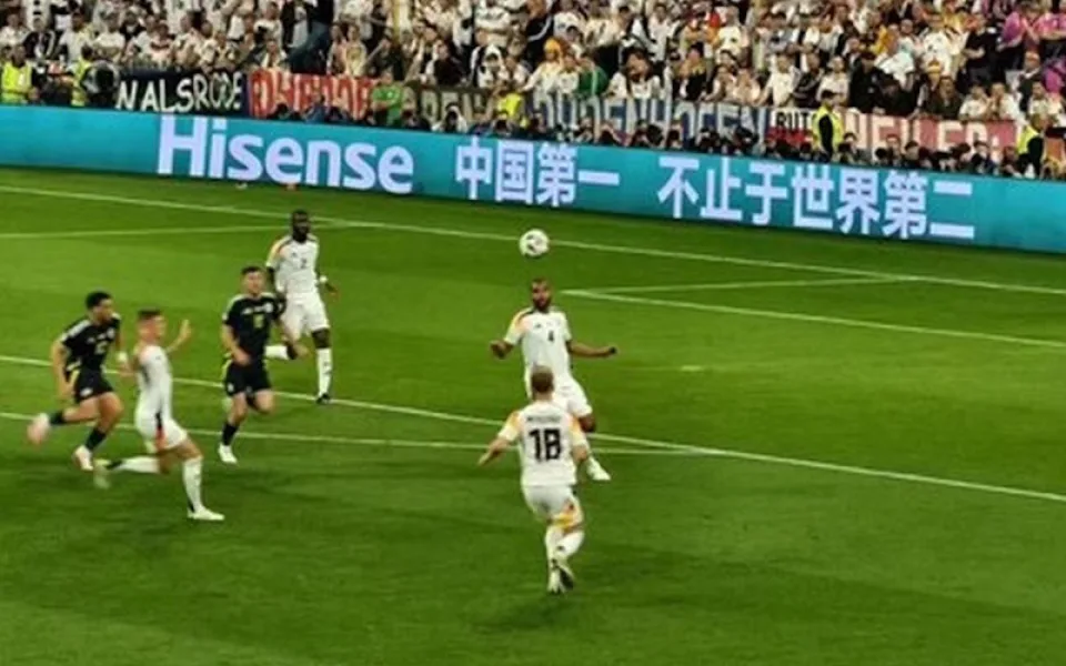 Hisense spouští mural artovou kampaň “Beyond Glory” k fotbalovému ME EURO 2024. A slibuje neopakovatelné divácké zážitky i u svých televizorů