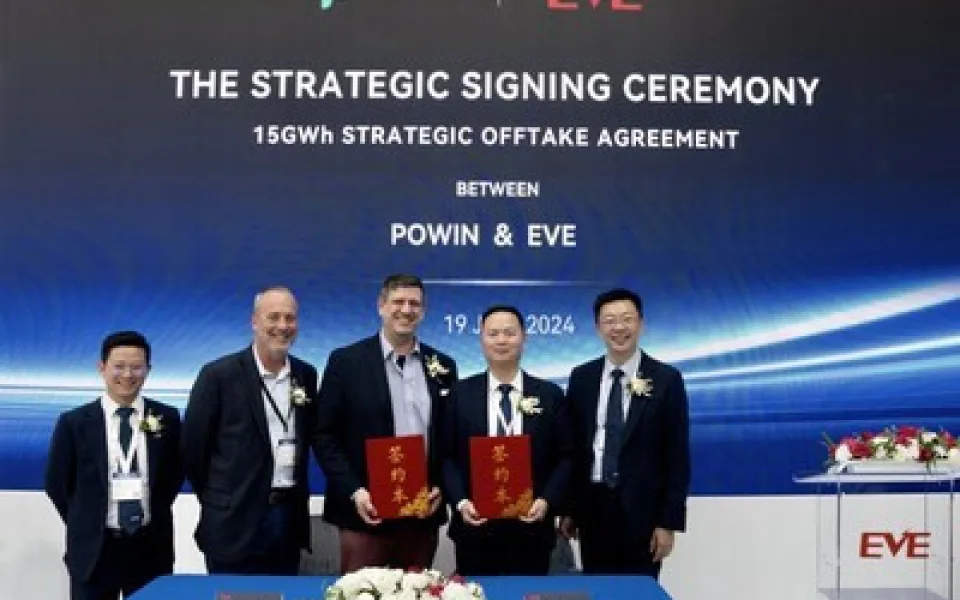 Společnost EVE Energy se podle dat společnosti InfoLink Consulting za první čtvrtletí 2024 dostala na druhé místo v žebříčku dodávek článků pro ukládání energie