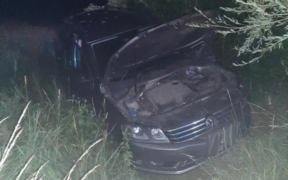 Dramatická půlnoc u Lažínek - po havárii skončily dvě ženy v nemocnici