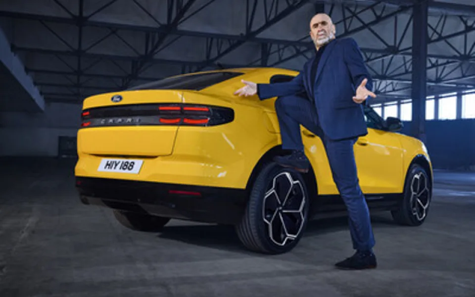 Ford představuje nový plně elektrický Ford Capri. LEGENDA SE VRACÍ.