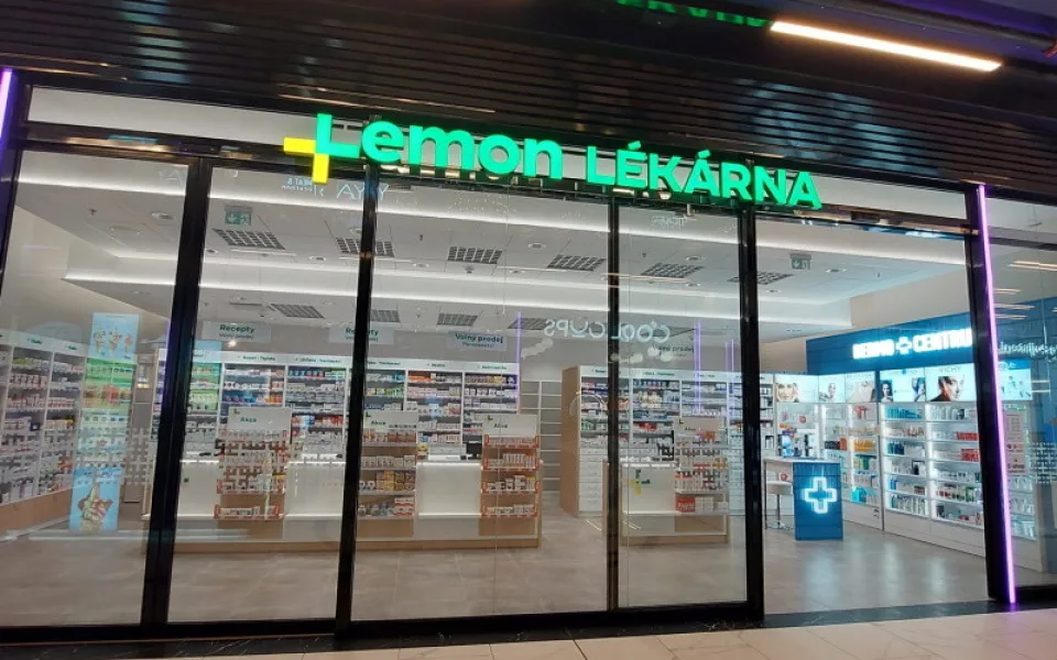 Lékárny Lemon otevírají novou pobočku v obchodním centru Máj, kde představí změnu své corporate identity