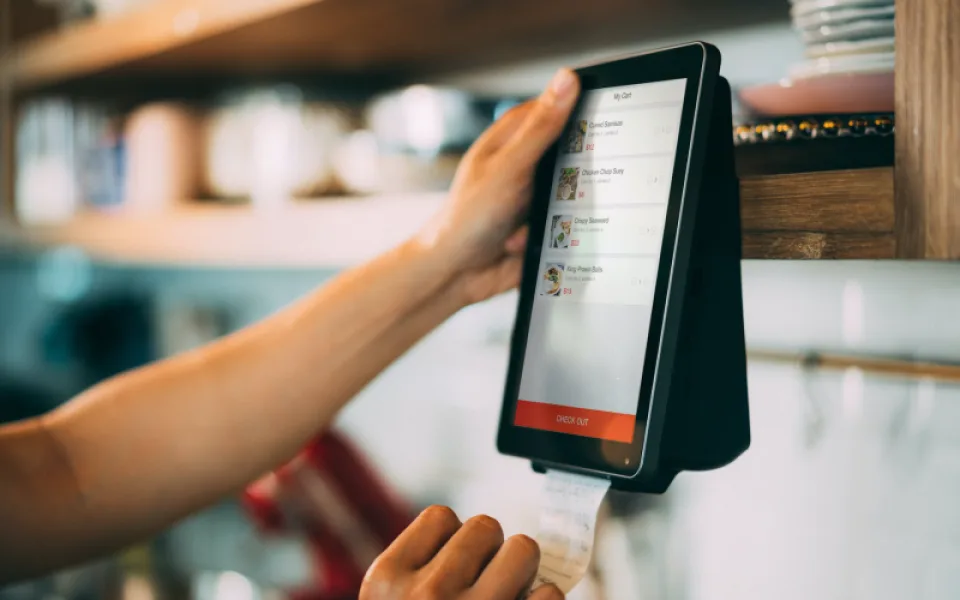 Mastercard vstupuje do Sdružení pro digitální účtenky