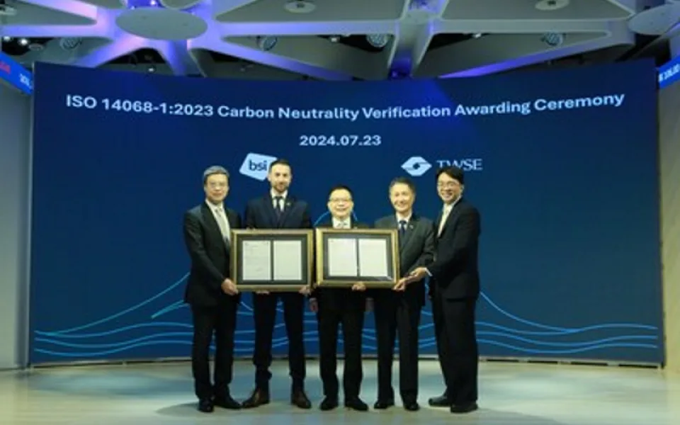 TWSE získala jako první burza na světě certifikát uhlíkové neutrality ISO 14068-1