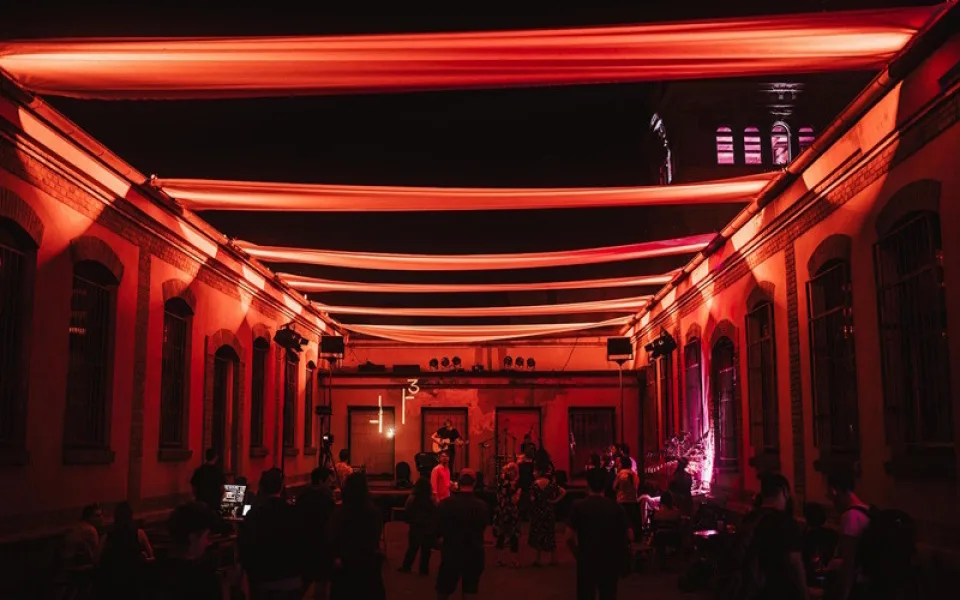 Festival #5PROSTOR vdechne na pět dní život rozličným zákoutím Holešovické tržnice