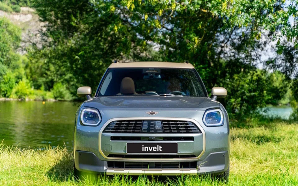Ještě větší dobrodružství s MINI Countryman. Vyzkoušejte parťáka na cesty v inveltu