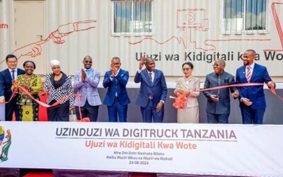 Huawei a Vodacom Tanzanie spouštějí program DigiTruck na podporu inkluzivní a udržitelné digitální Tanzanie