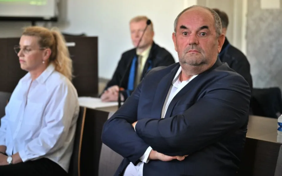 Majitel fotbalového Jablonce Pelta dostal 5,5 roku vězení. Verdikt není pravomocný.