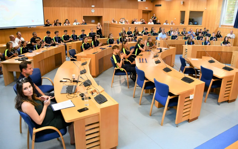 Kraj ocenil mladé olympioniky. Jihočeská výprava získala v různých disciplínách téměř 50 medailí