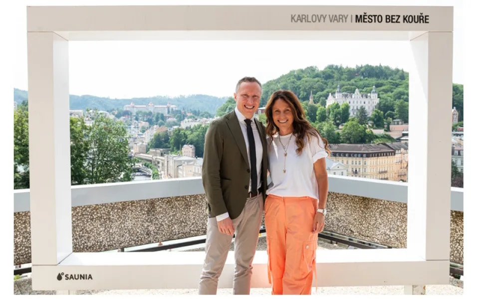 Foto point jako „okno do Karlových Varů“