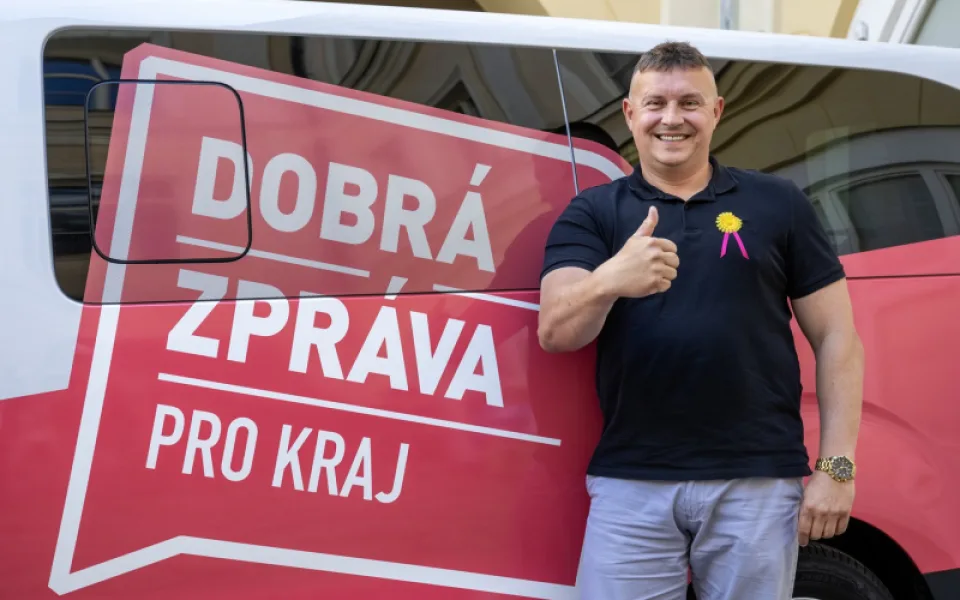 Živě: Debata v hasičárně Dobrá zpráva pro kraj