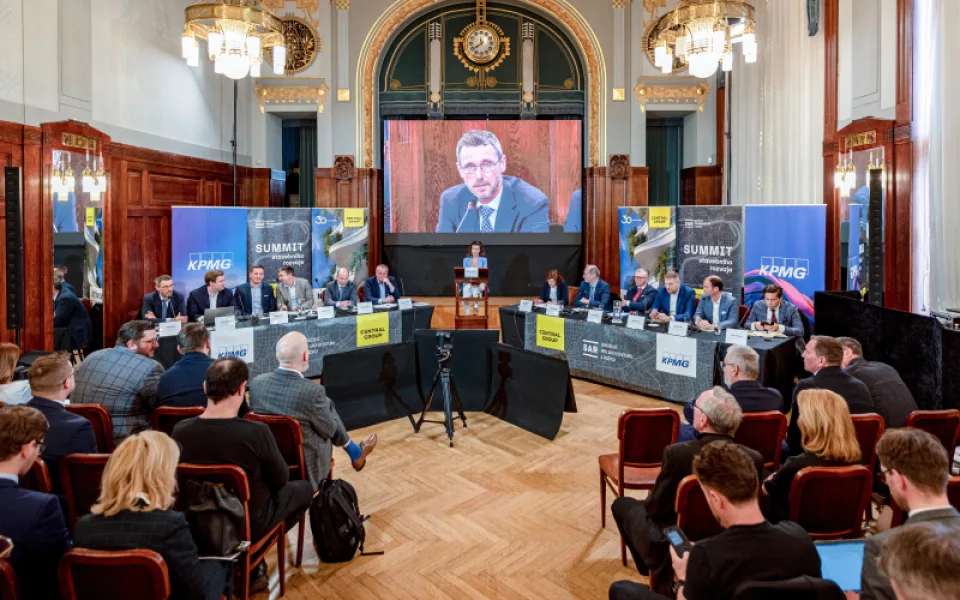 Živě: Summit Stavebního rozvoje