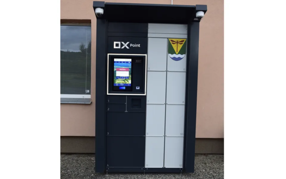 Zásilkové boxy OX Point v obcích fungují i jako elektronické úřední desky