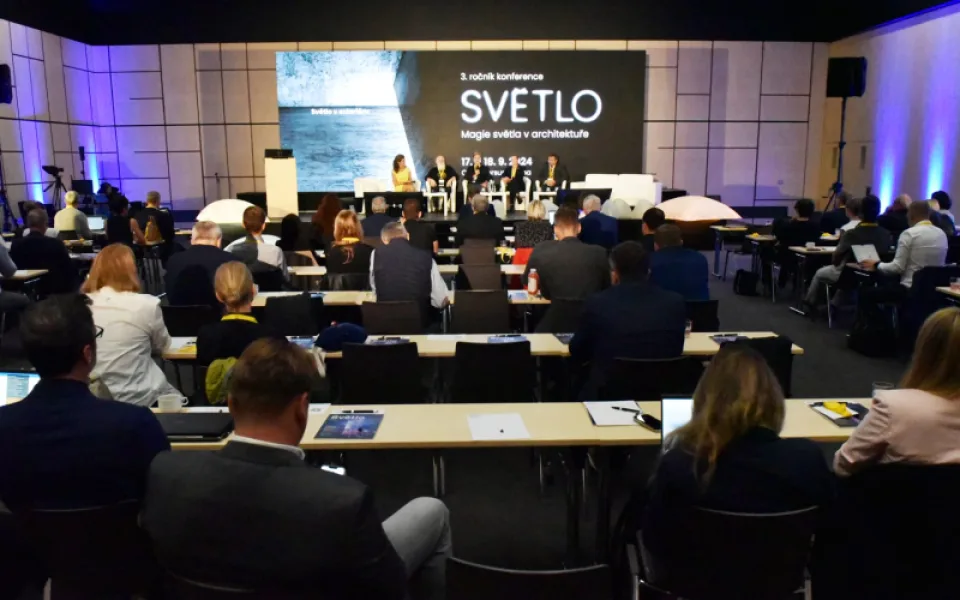 SPS uspořádal úspěšnou konferenci  Světlo