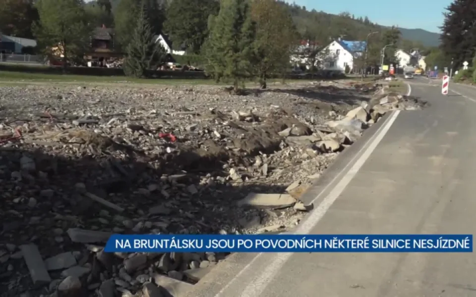 Silnice na Bruntálsku nejsou zatím bezpečné ani sjízdné, některé úseky je nutné objet