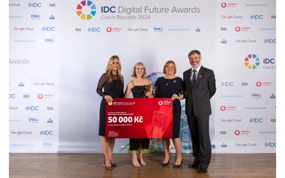 České digitální Oskary za rok 2024 získaly projekty samoobslužných prodejen nebo AI technologie monitorující srdce