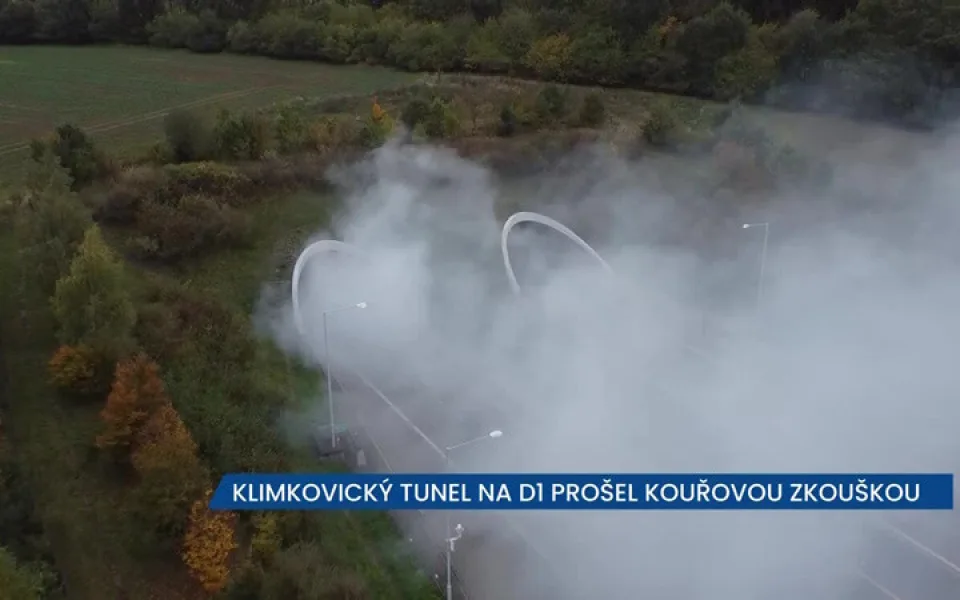 Klimkovický tunel prošel kouřovou zkouškou, v neděli ve 20:00 tam skončí uzavírky