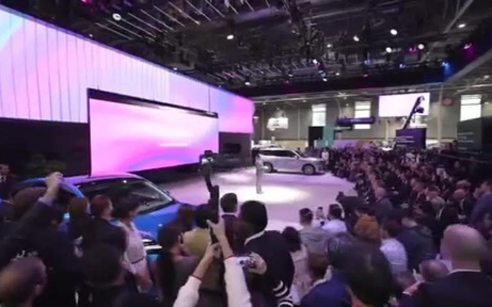 Spojení řemesla s technologií: GAC představuje na Paris Motor Show 2024 globální strategický model AION V