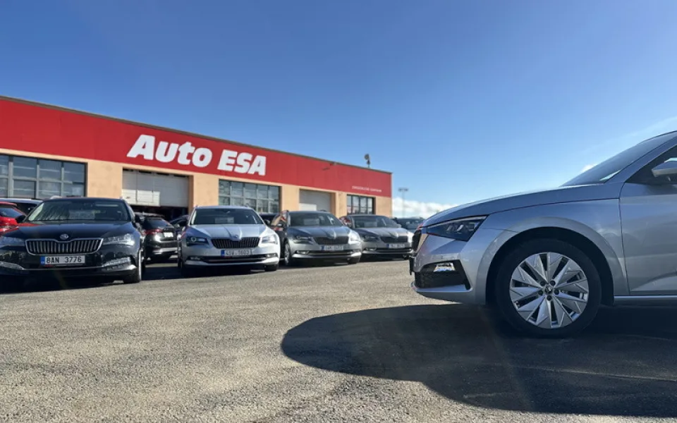 Auto ESA otevřelo novou pobočku v Teplicích
